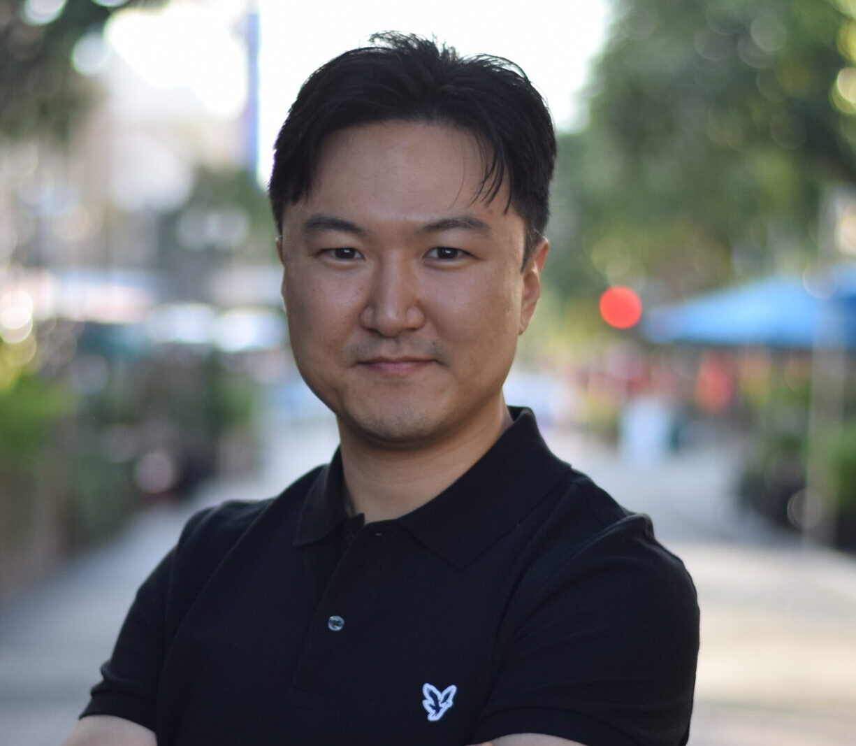 <a href="https://www.linkedin.com/in/kwanghyolee/" target="_blank">Andrew Lee</a>